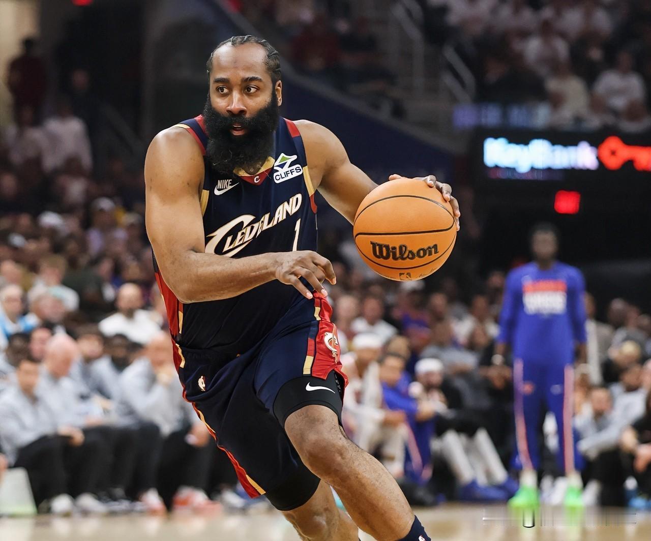 贝弗利疯狂吹捧哈登！直言历史第一挡拆大神？NBA评论圈最敢说的人，还得是贝弗利！