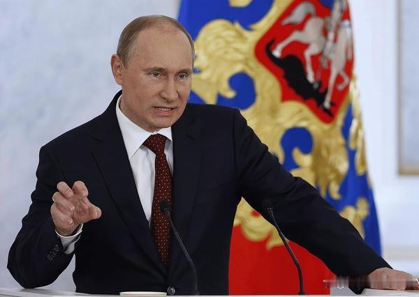 高市早苗胆子越来越大，竟然宣布北方四岛是日本领土，否定二战成果。假如日本敢武力夺