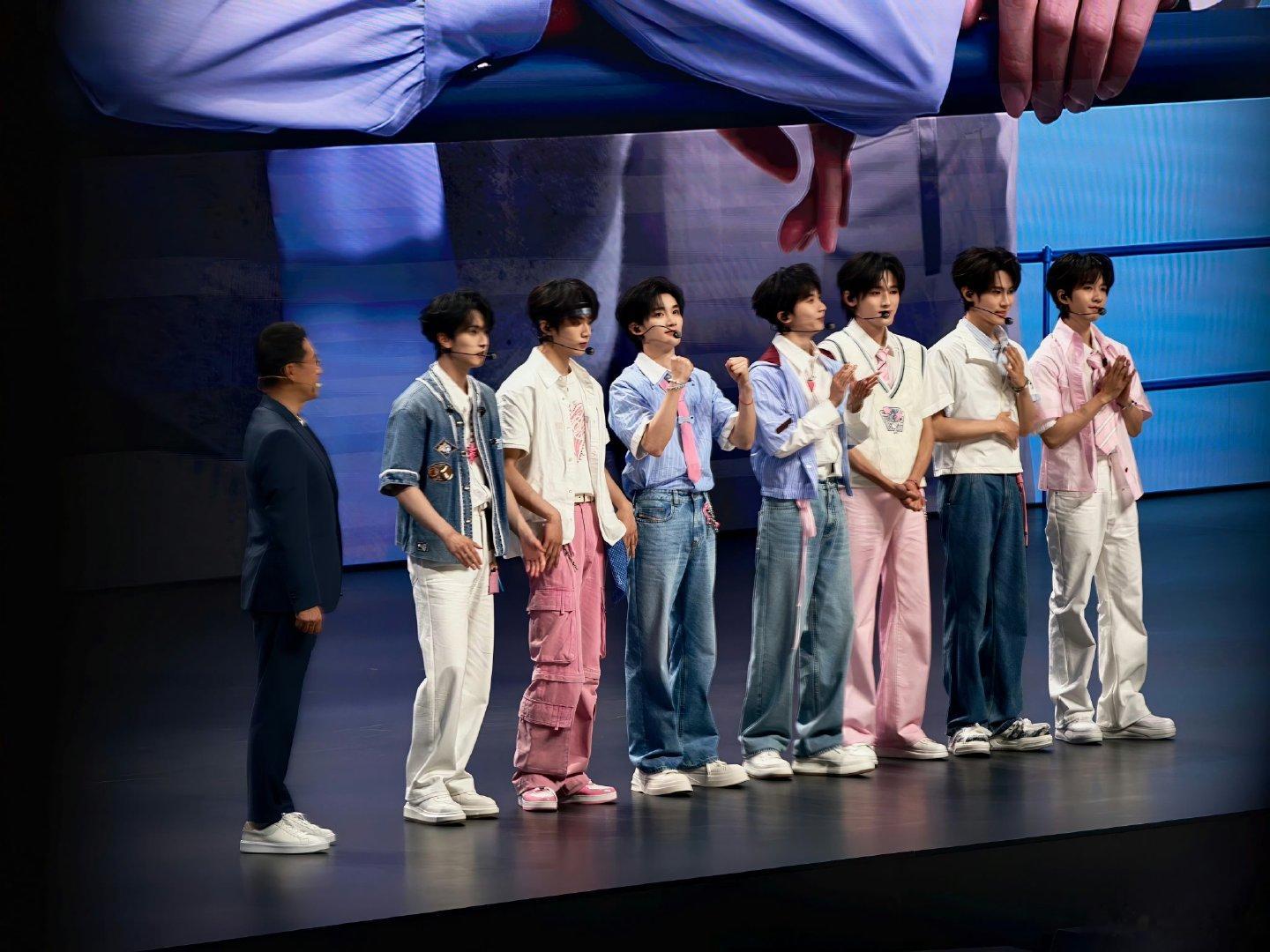 时代少年团六一华为发布会舞台 时代少年团完整版绝配教科书级舞台！时代少年团《绝配