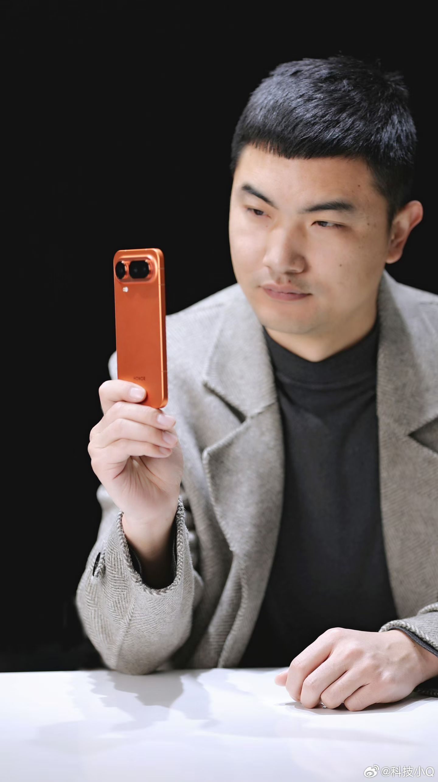 没事儿就想摸摸这台Pro级的Air手感是真的好 