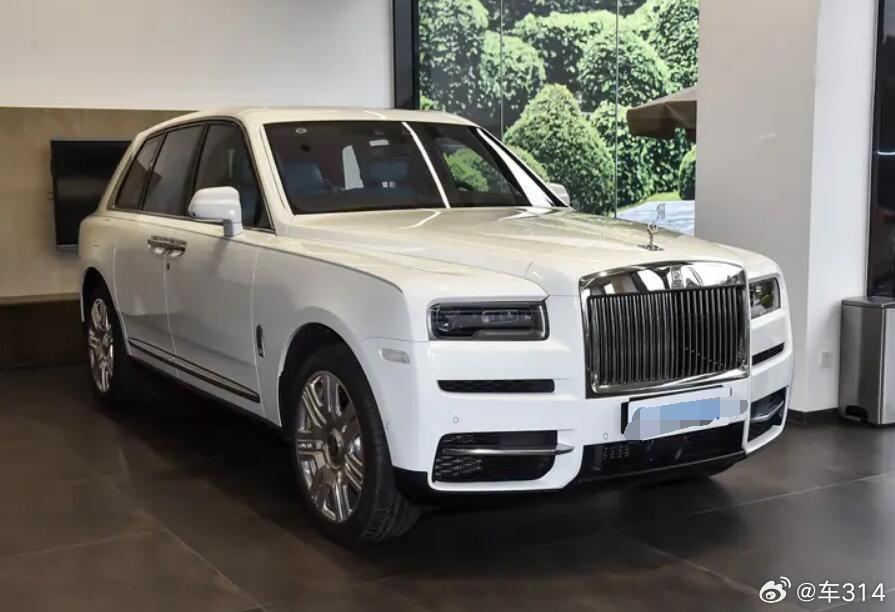 “由于生产原因，可能未按规定扭矩紧固后排座椅靠背锁扣支架或后排座椅安全带的固定螺