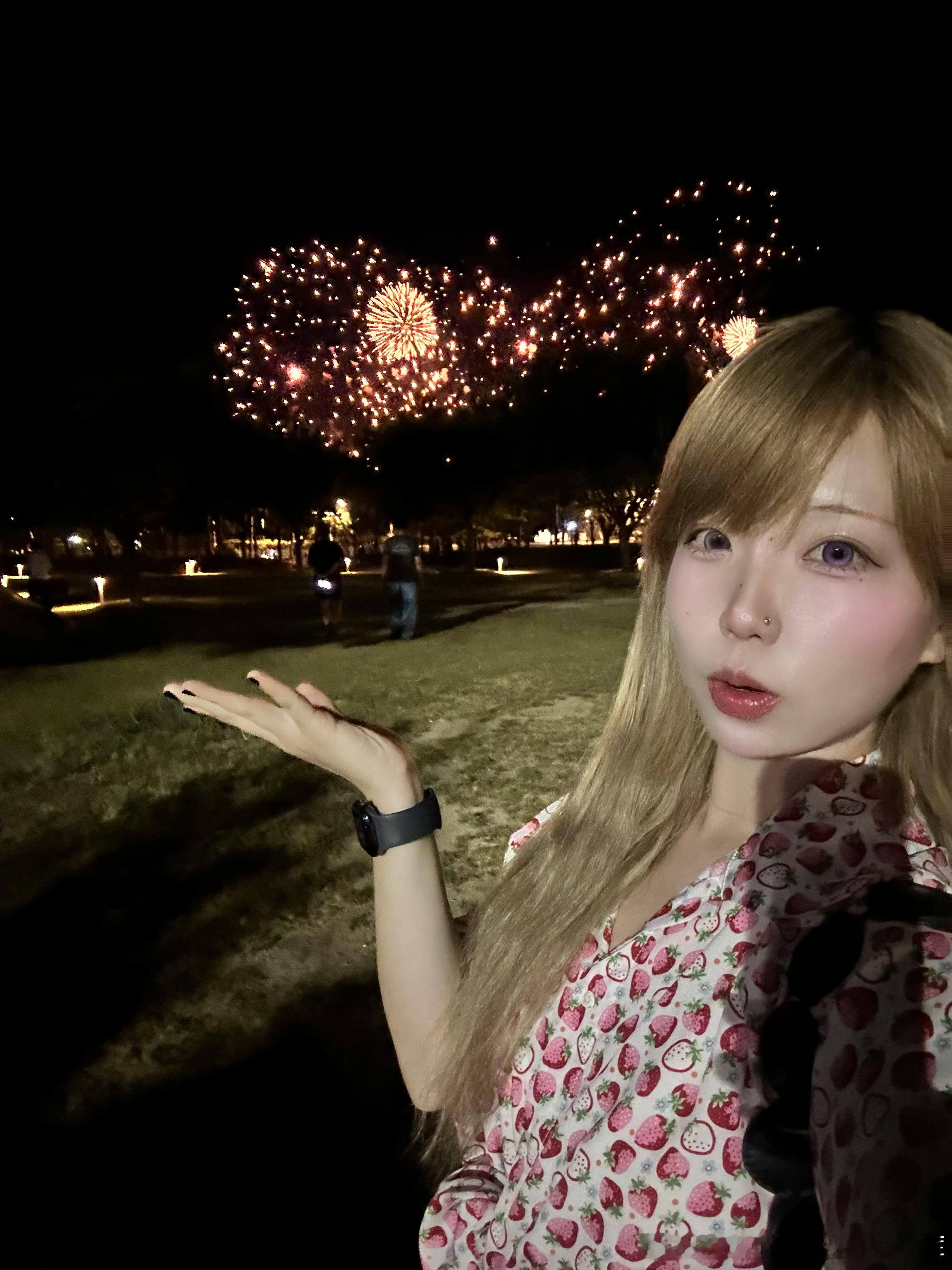 幸福的看了花火大会🎆starlink偶像计划被爱妄想症候群