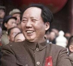 毛主席的四个“未解之谜”：第一，中年得“痣”；第二，毫发无损；第三，生命里不寻常