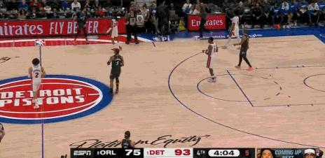 萨格斯！！吃T！！！ 