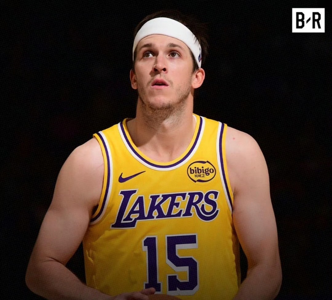 赛季报销了！里夫斯今日被诊断为左侧腹斜肌二级损伤，预计将缺席4-6周！41岁詹姆