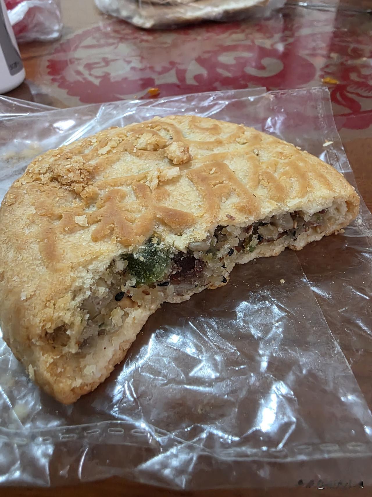 二嫂的话虽然让我伤心，但我觉得她说的是实话，而且也可能会成为现象……

中秋节之