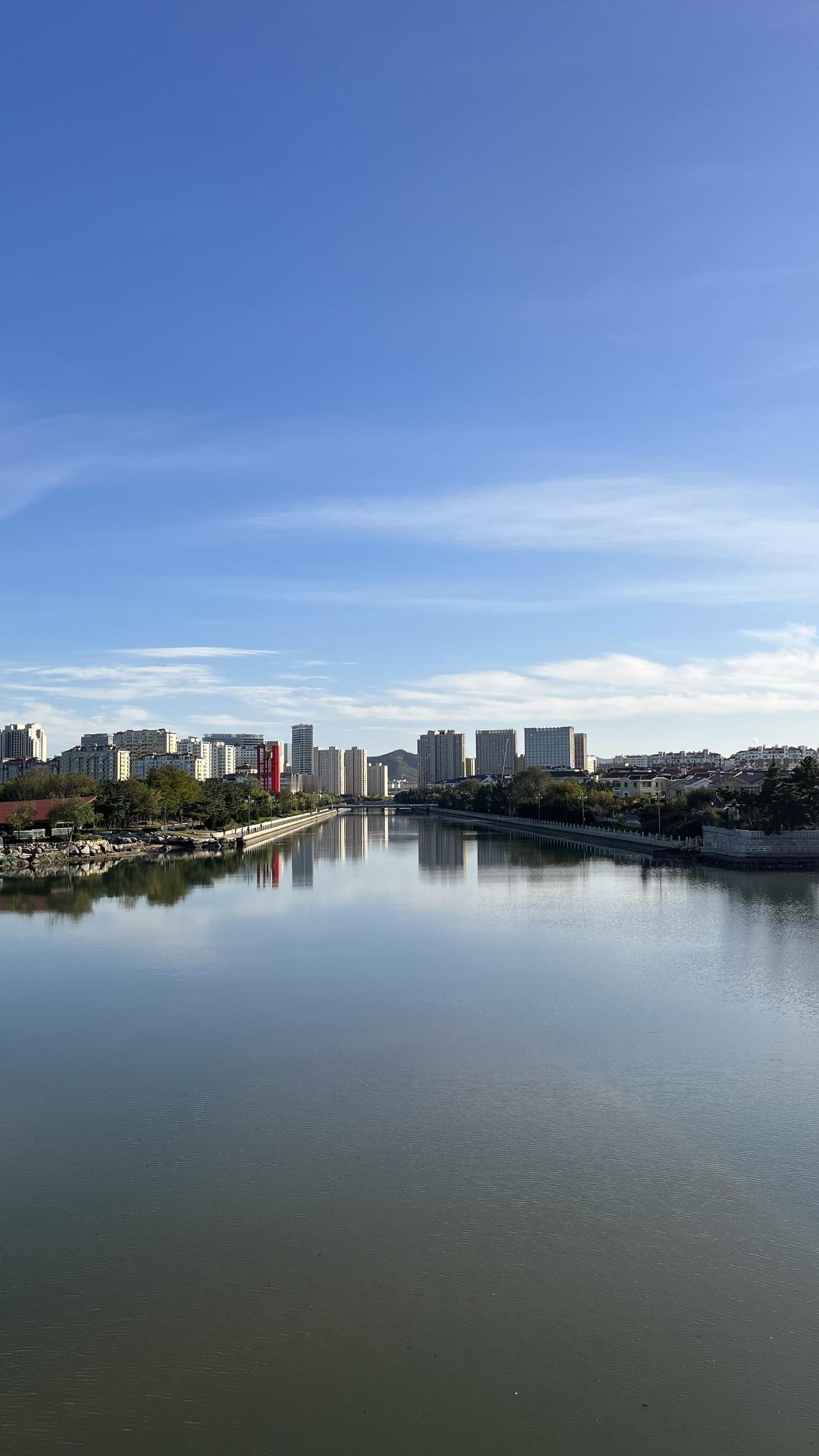 又到了避寒过冬，康养旅居的季节，选择租房还是包吃住公寓？两者各有什么优劣，价格又