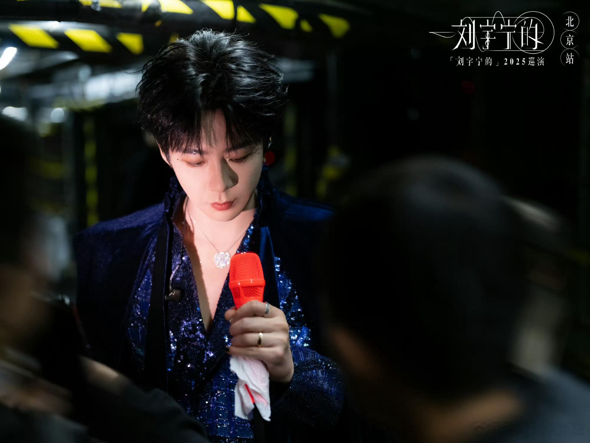 又是出差牛马的一天广州soon见穿👗的城市我是正经摩羯吗我一直在纠结去不去大连