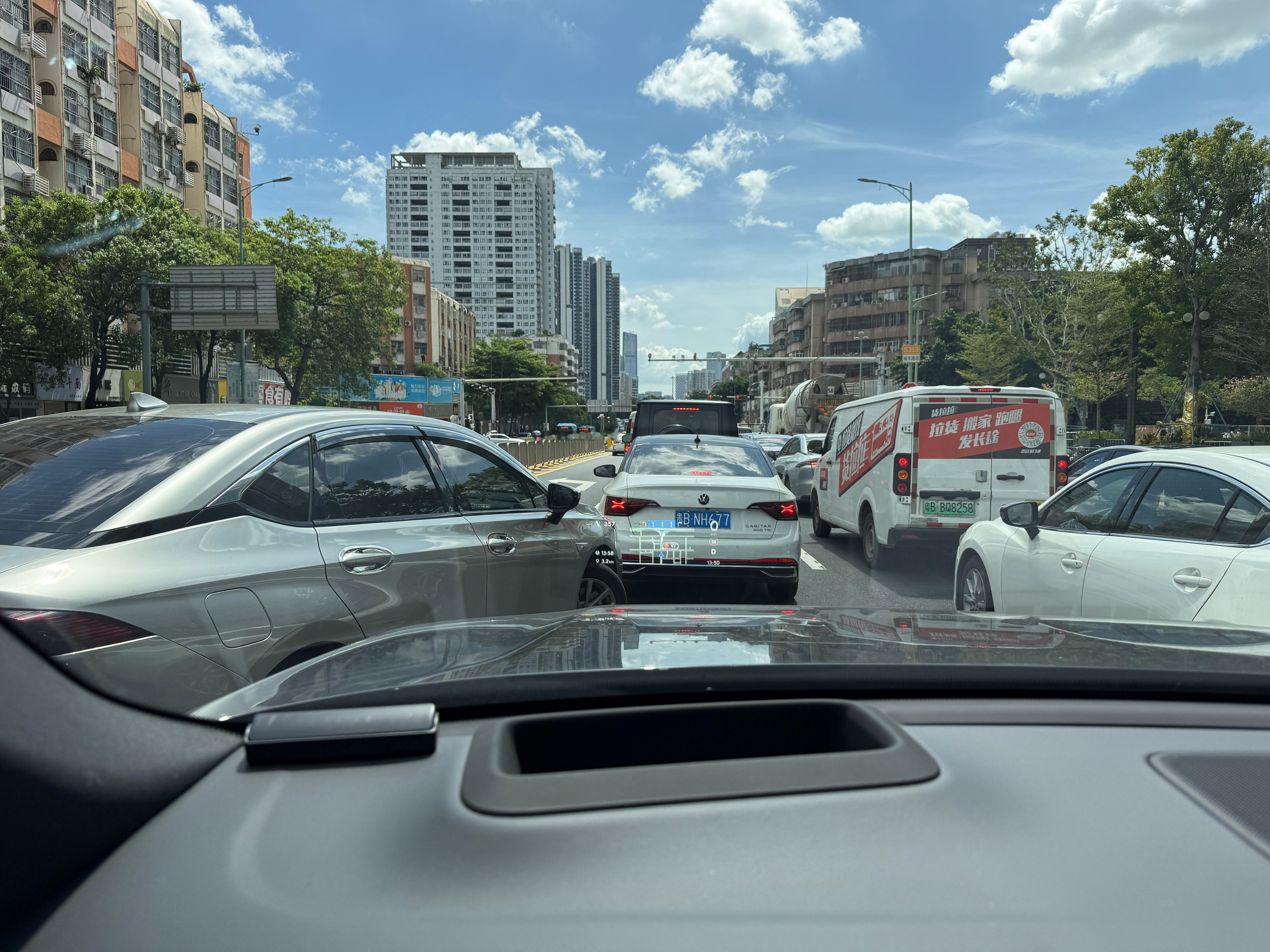 像这种情况你们会让不？ ​​​