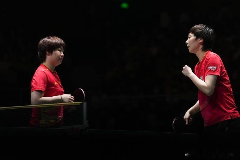 9连胜进四强！混团世界杯：蒯曼拿两分 中国8-4击败瑞典------北京时间12