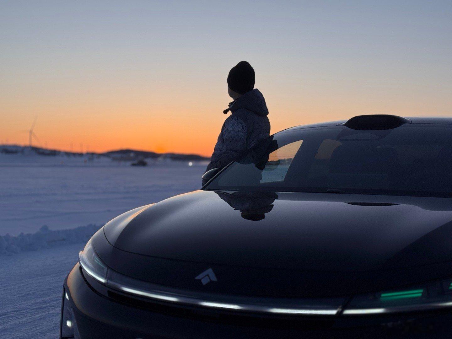 开车前：啊，没有雪地模式？开车后：哇，不用雪地模式！昊铂A800的操控真心不错 