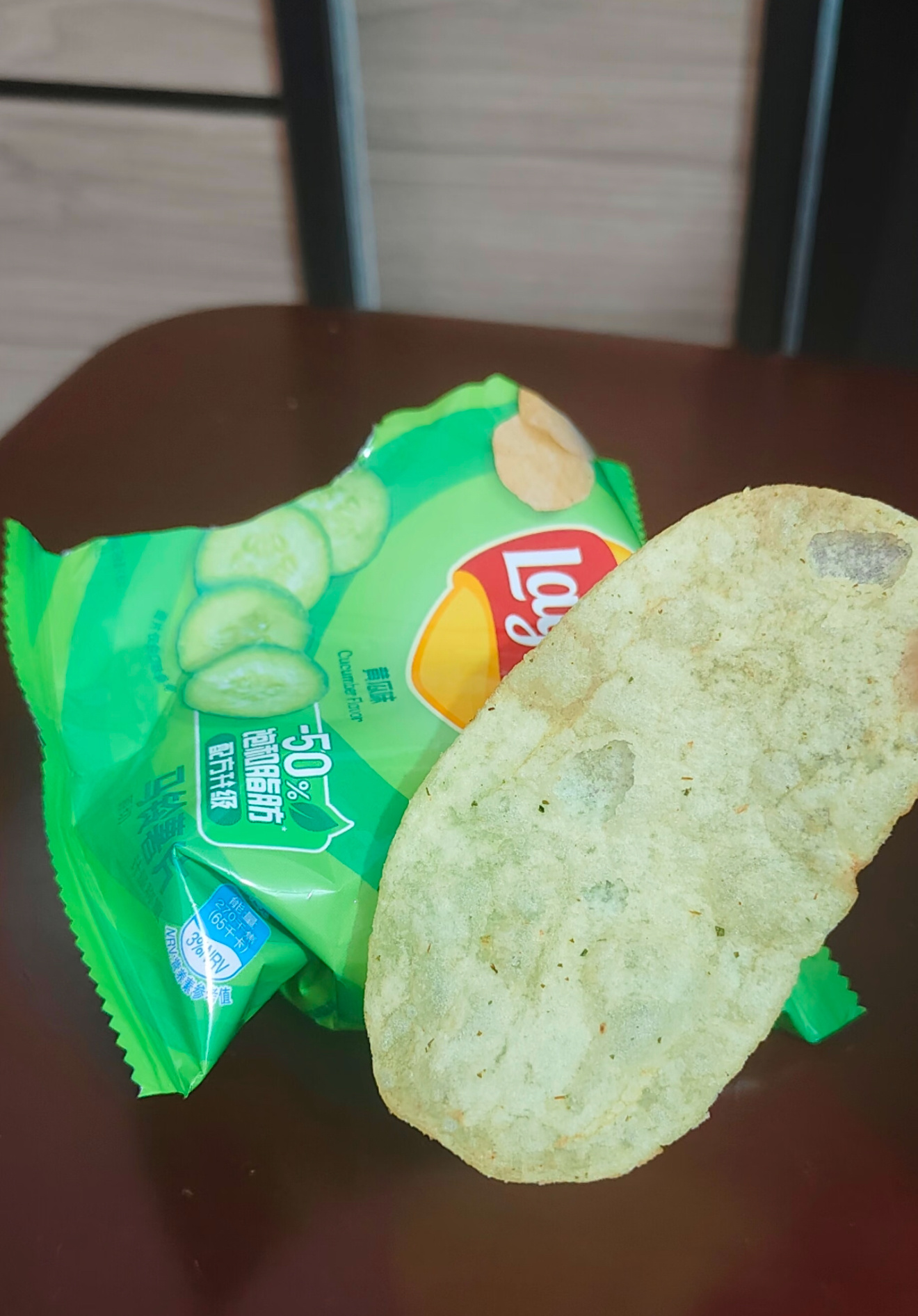 我一直以为做薯片只用又小又圆的土豆 ​​​