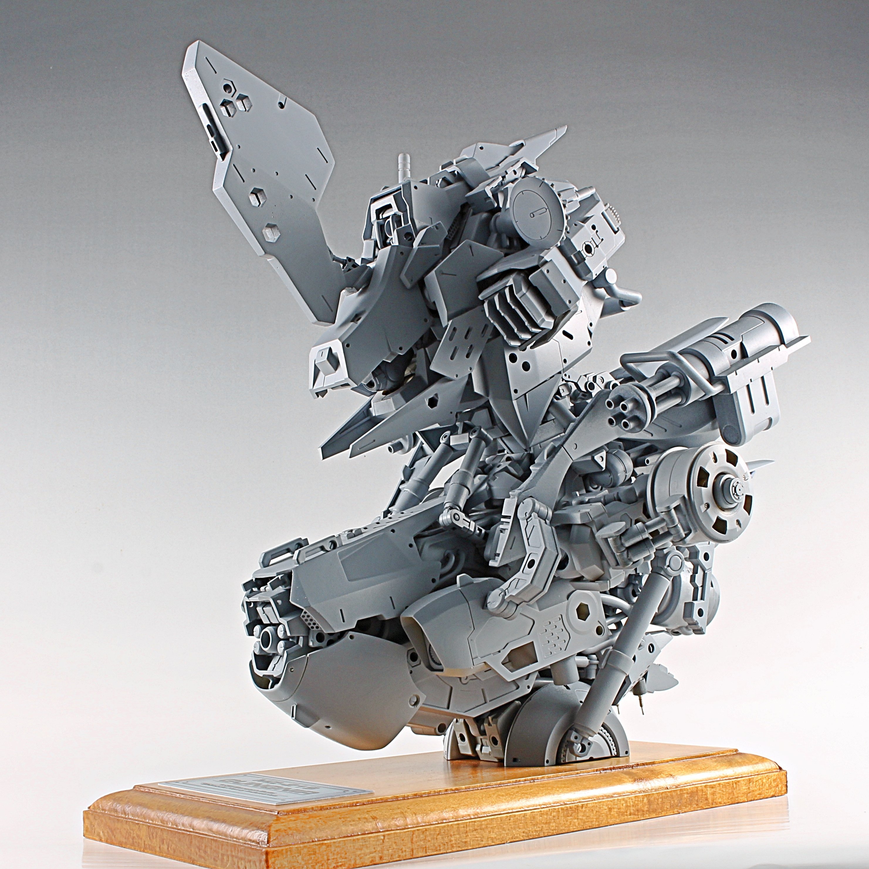 下田重工業1/35原创机械头像“贡格尼尔”（奥丁之矛） 