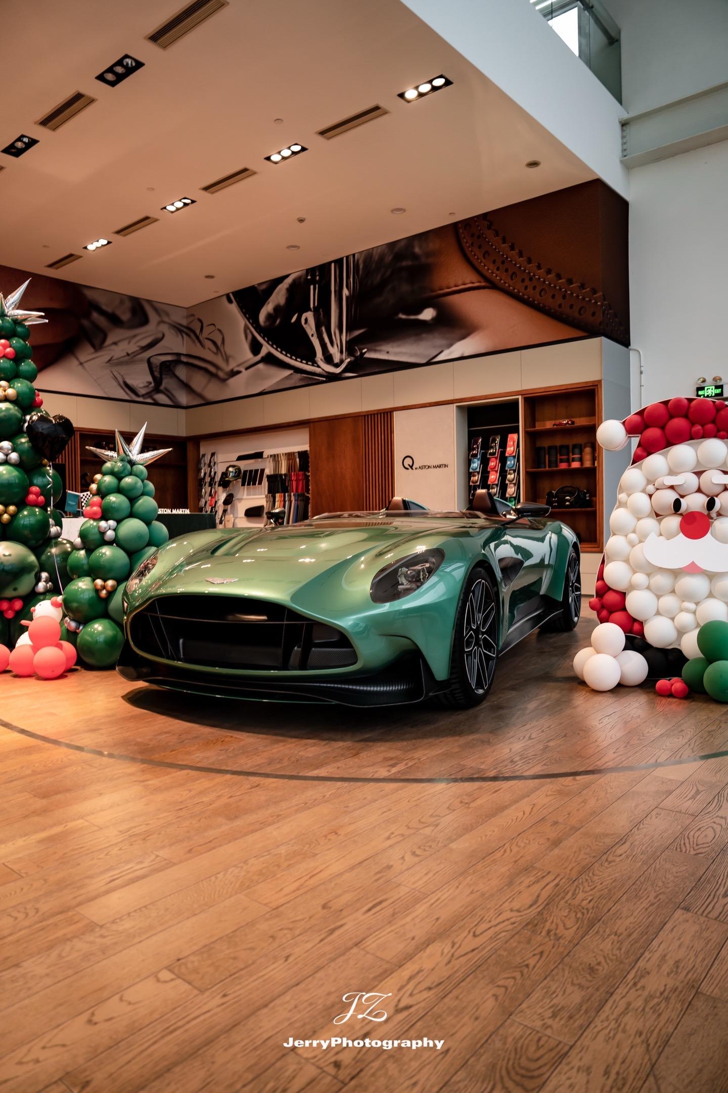 Aston Martin DBR 22。实车比图片好看的dbr22，可...