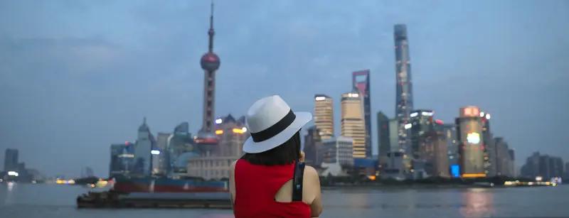 魔都郊区街镇编开始保工资了上海年平均收入 
有熟人再魔都郊区做街镇编制工作人员，