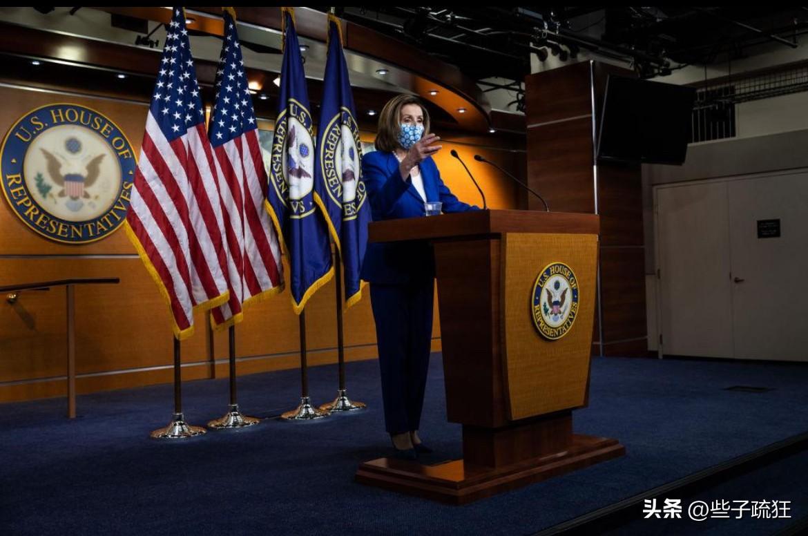 美国前众议长佩洛西今天发表文章说：“特朗普总统决定对伊朗发动军事行动，这开启了一