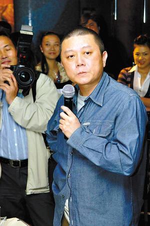 谁会想到十几年前的文学评论，如今竟成了解放军实战演练的方向盘？这不是网络段子，也