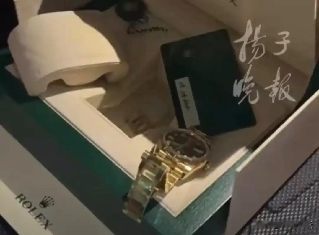 江苏南京，一癌 症宝妈为筹救命钱，忍痛在二手平台挂出珍藏劳力士，买家派验表师反复