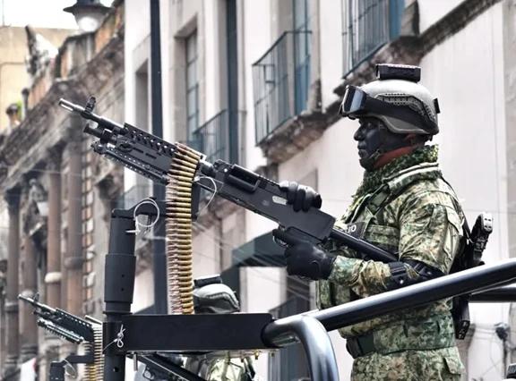 墨西哥海军陆战队升级通用机枪FMG762，想靠这打赢毒贩，还真不好说。墨西哥毒贩