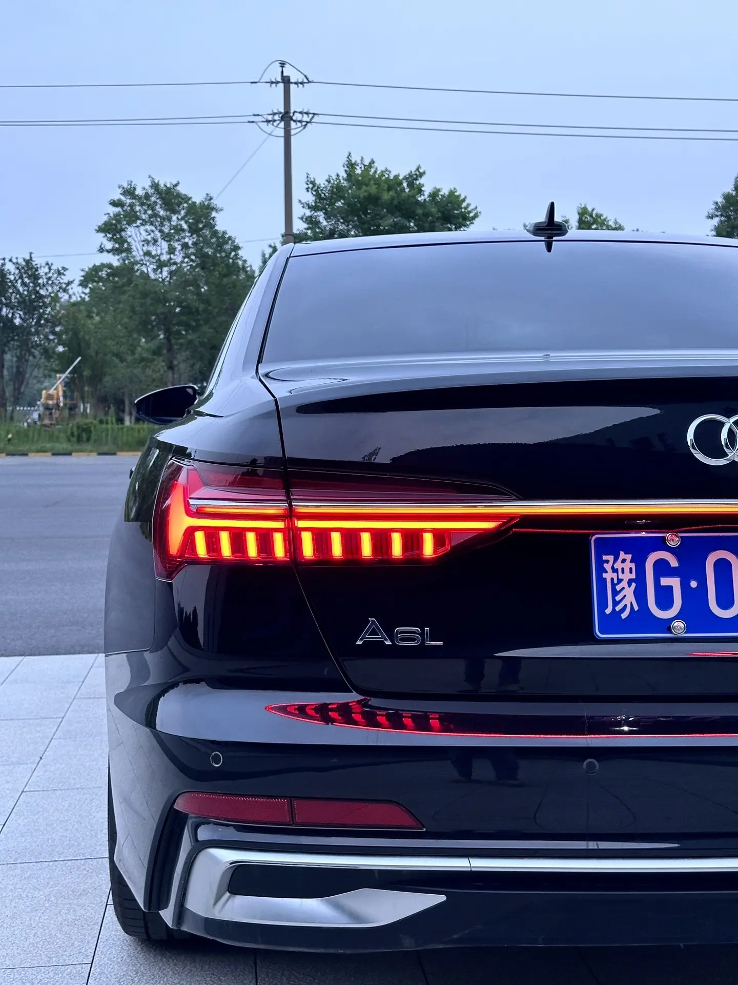 一人说一个奥迪A6的优点吧 就一个 不许多说