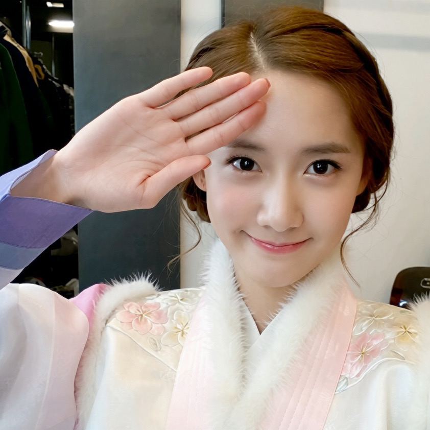 林允儿❤️🐰 