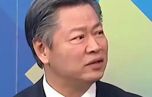 赖岳谦直言中国战略思维过时了！他说：中国大陆过去一直强调自己不怕事也不惹事，但是