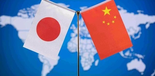 越南如今态度的转变似乎已然明亮，在中国和日本对峙的今天，新加坡都站了出来站队日本