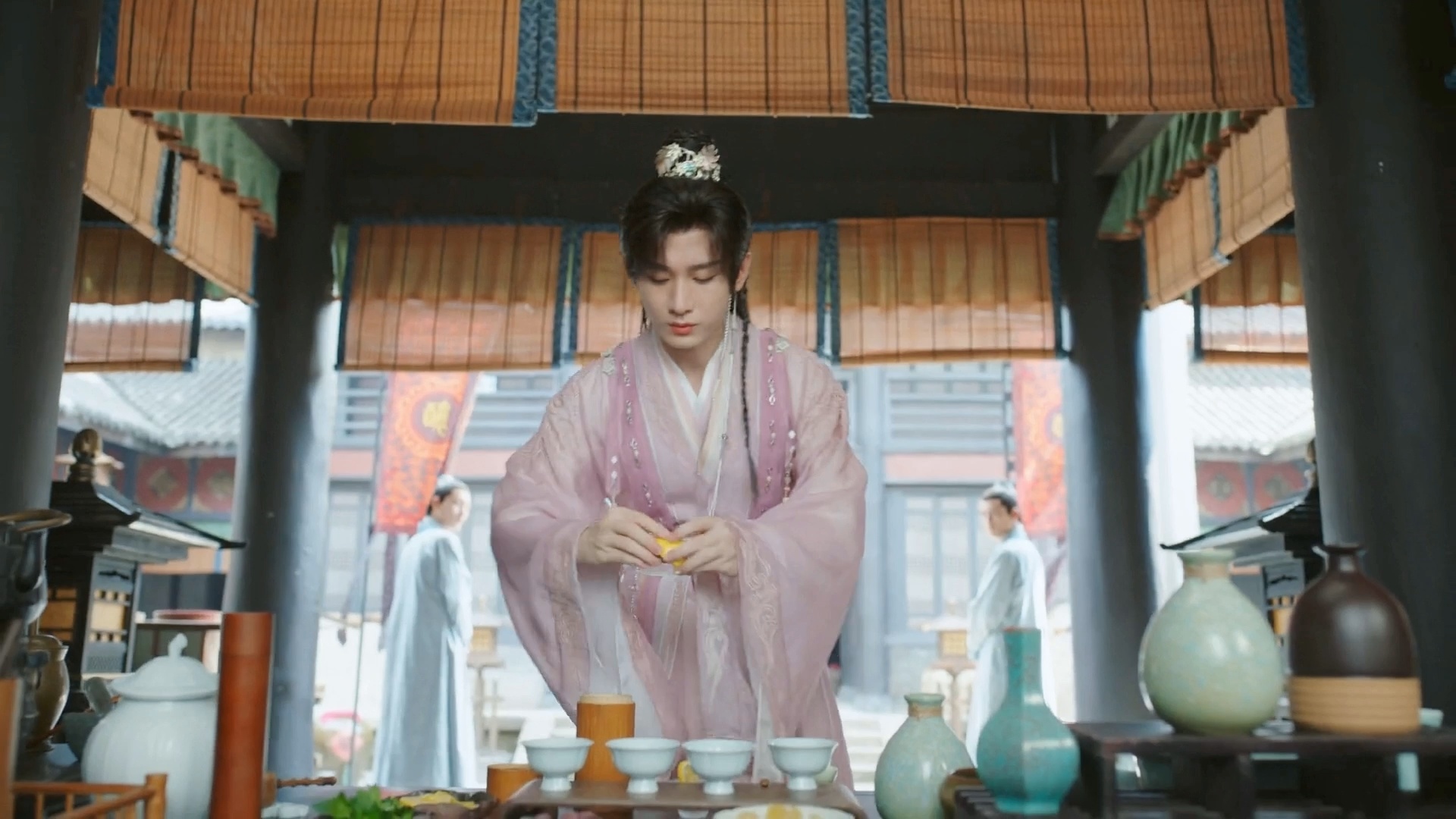 世间烦恼事，一饮莫寄托。我这点的莫吉托为什么和萧秋水调的不一样