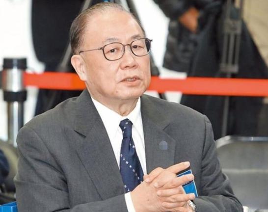 台军前司令员陈永康直言，大陆很难用武力统一台湾！去年解放军在台海搞的演习，那可不