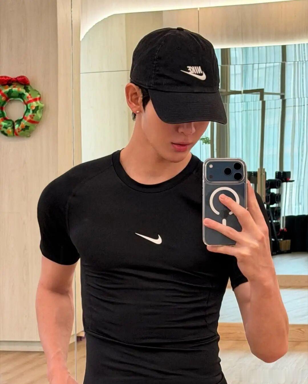 睡眠小于6小时炎症和癌症风险双升高良好的睡眠是身体特别需要的。现在这个年头，能好