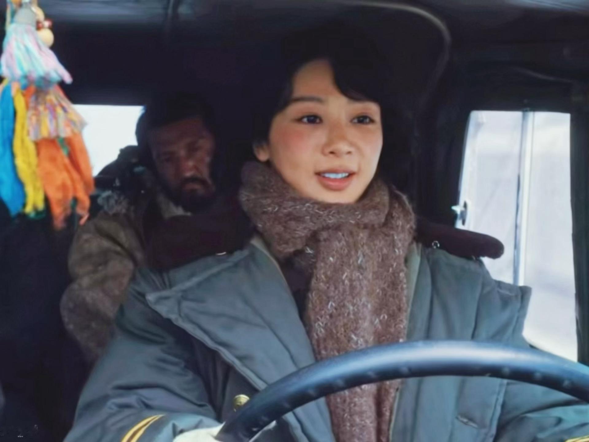 这个白菊上班的时候咋那么开心啊 萌晕了呀·杨紫 生命树 