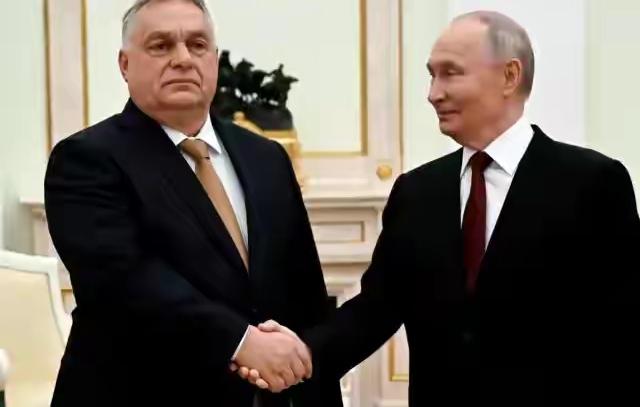 匈牙利新总理首谈解冻援乌900亿欧元：我不确定具体指什么。900亿乌克兰就别想了