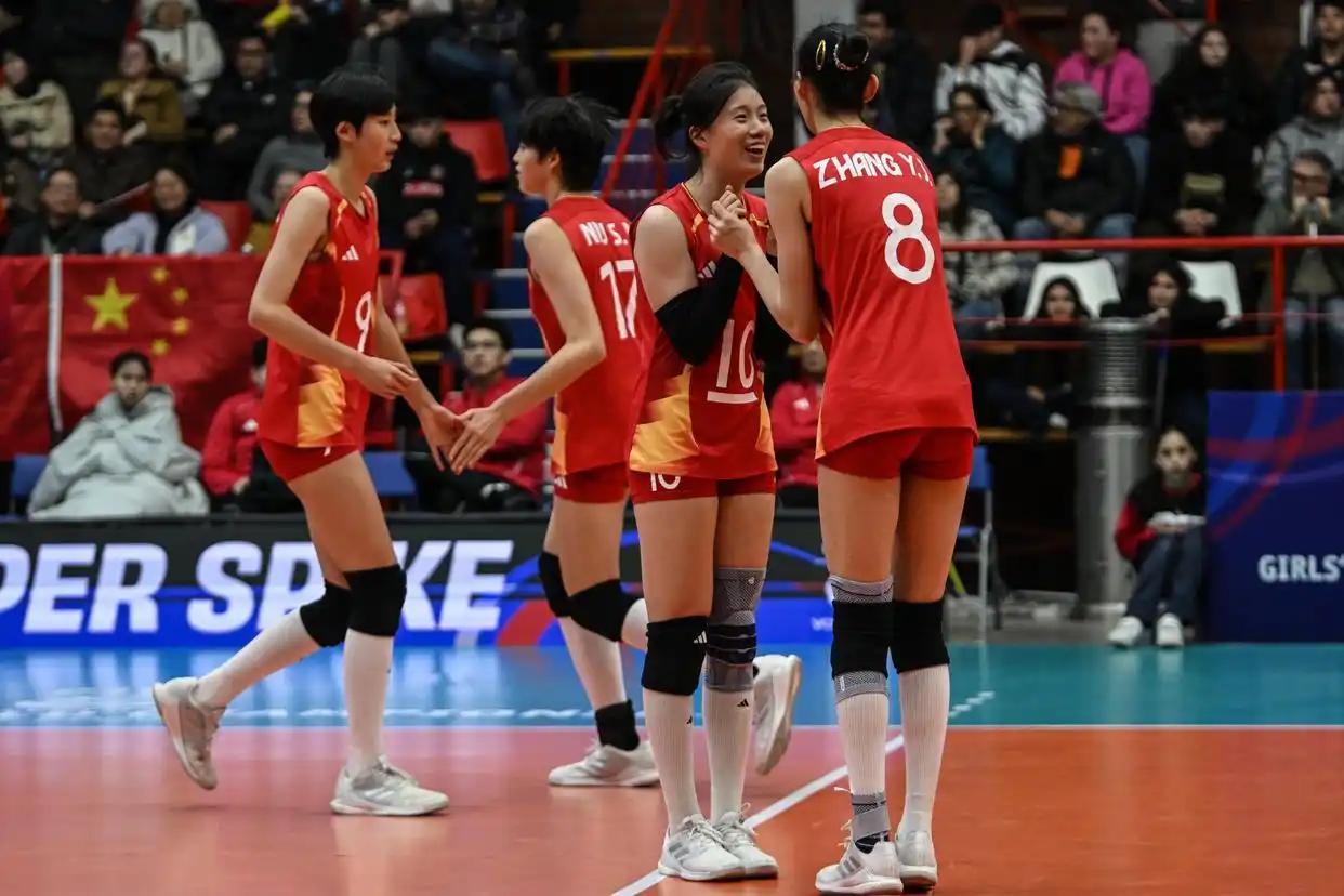 中国排球捷报频传：亚洲东区锦标赛中国女排3:1中国台北获得两连胜，U17世锦赛中