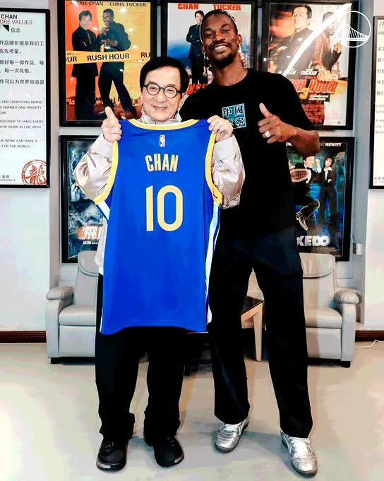 休赛期这些NBA球星都在干啥？文班亚马最努力，华子最大方……
1、中国行，巴特勒