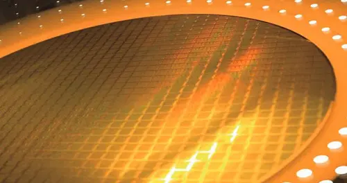 特斯拉AI芯片不會(huì)賣給其他廠商 馬斯克稱只滿足自身需求