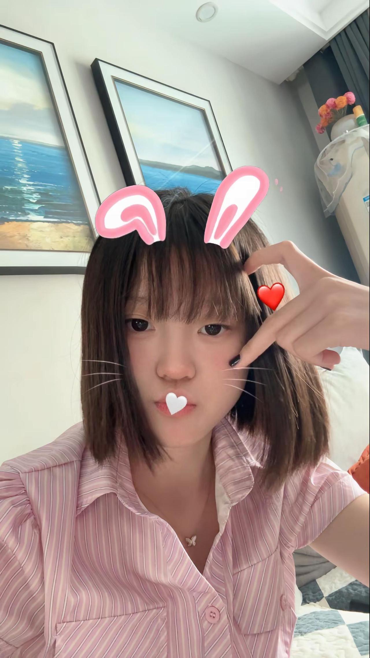 我们都没错 只是两个太年轻的肩膀撑不起永远的重量