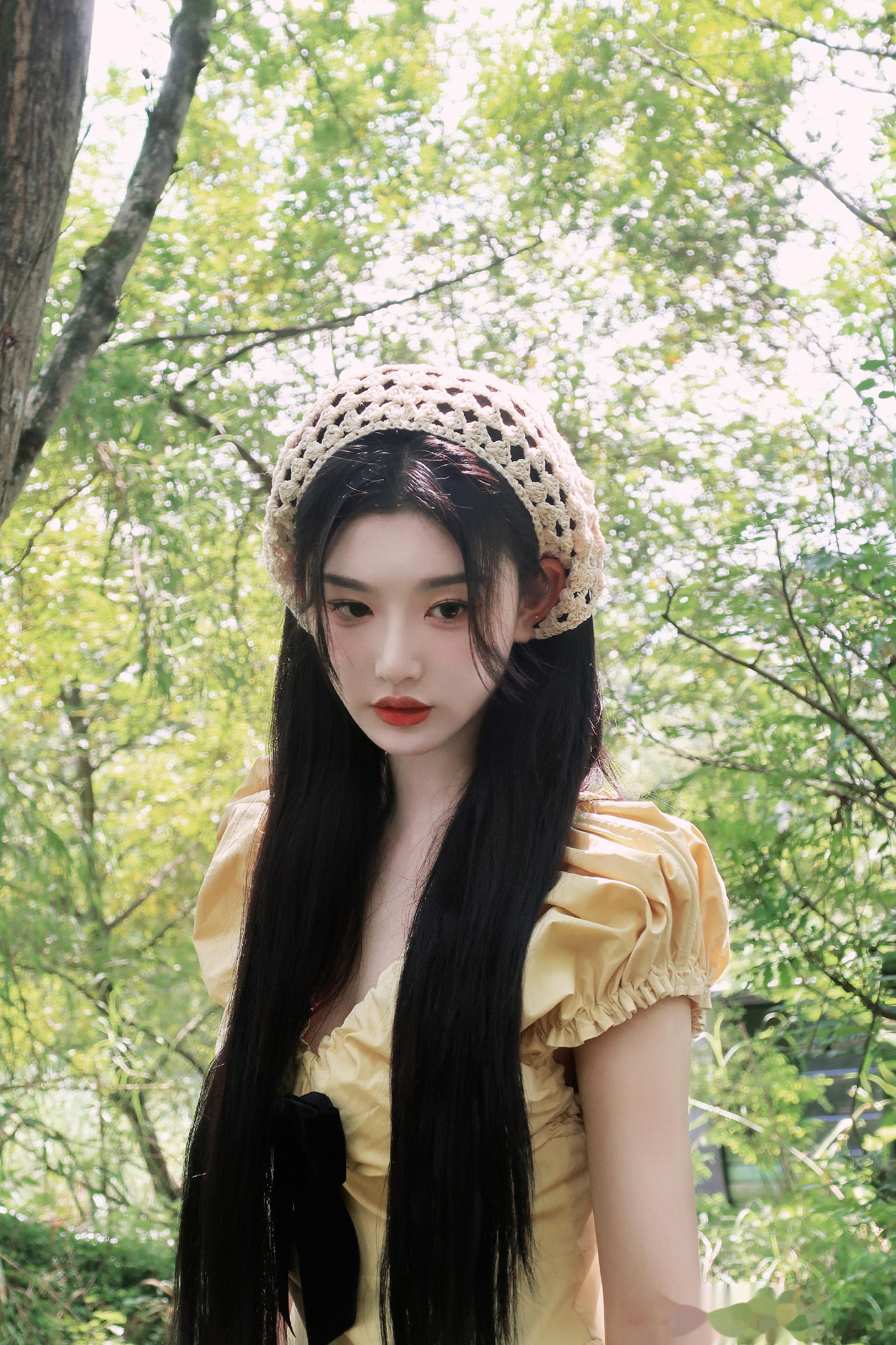 #孔雪儿黄色仙女裙#孔雪儿的这次造型真的好漂亮，少女感拿捏住了，一整个元气满满，