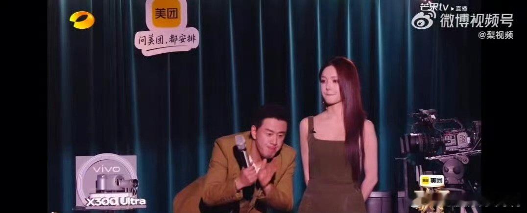 歌手排名杨坤淘汰哭了歌手2026带着诚意演唱《母亲的河》，杨坤最终排名靠后遗憾出