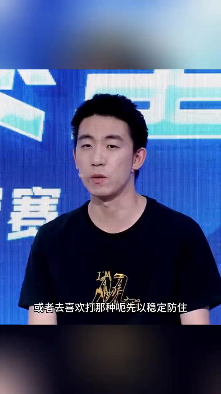 2026UT澳门冠军赛。
因为陈幸同也是在2/4半区当中，如果想进入到半决赛，王