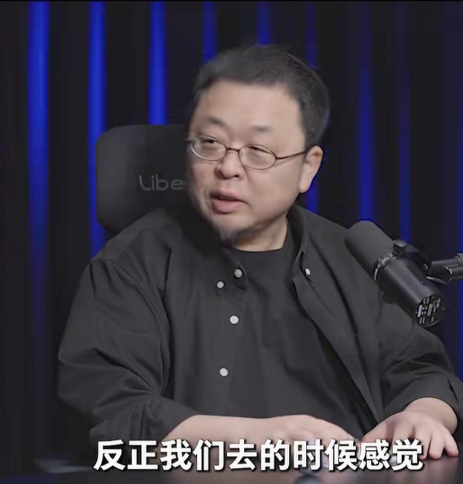 以罗永浩的体量，他喜欢谁，他想帮助谁，很正常。
无非就是罗永浩长得特别个性，他喜