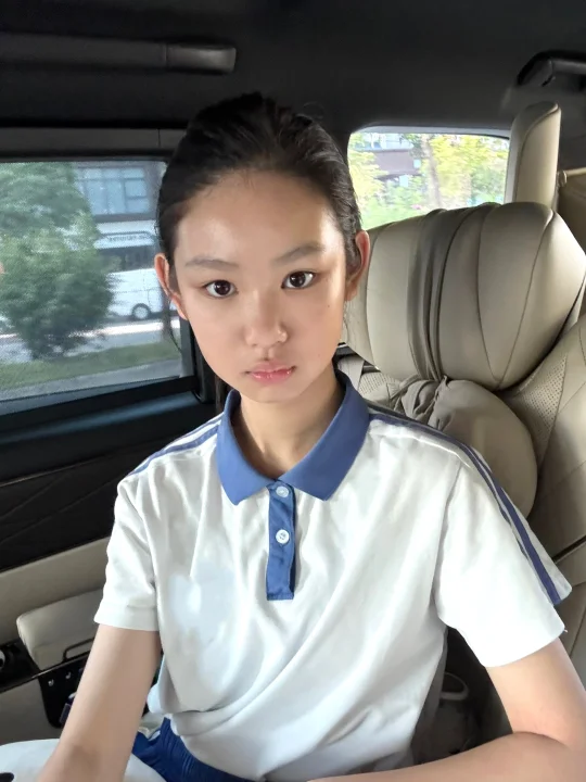 是大光明也好看的脸啊👧🏻