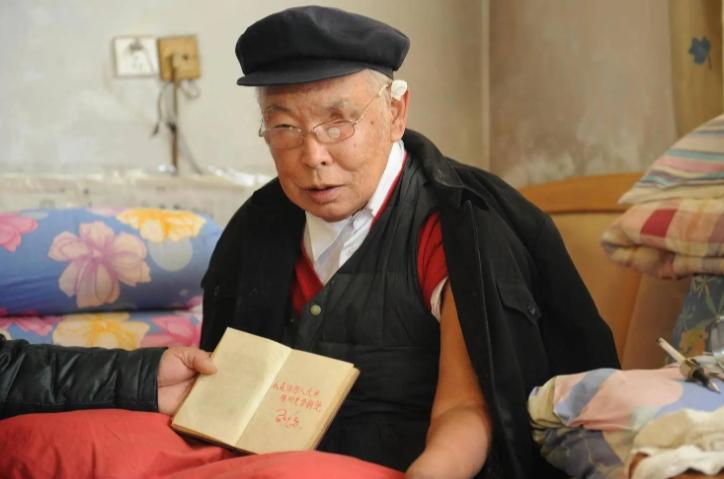 淄博人骨子里自带一股韧劲，不管是普通人、乡村群众还是城市治理，全都认准一件事：好