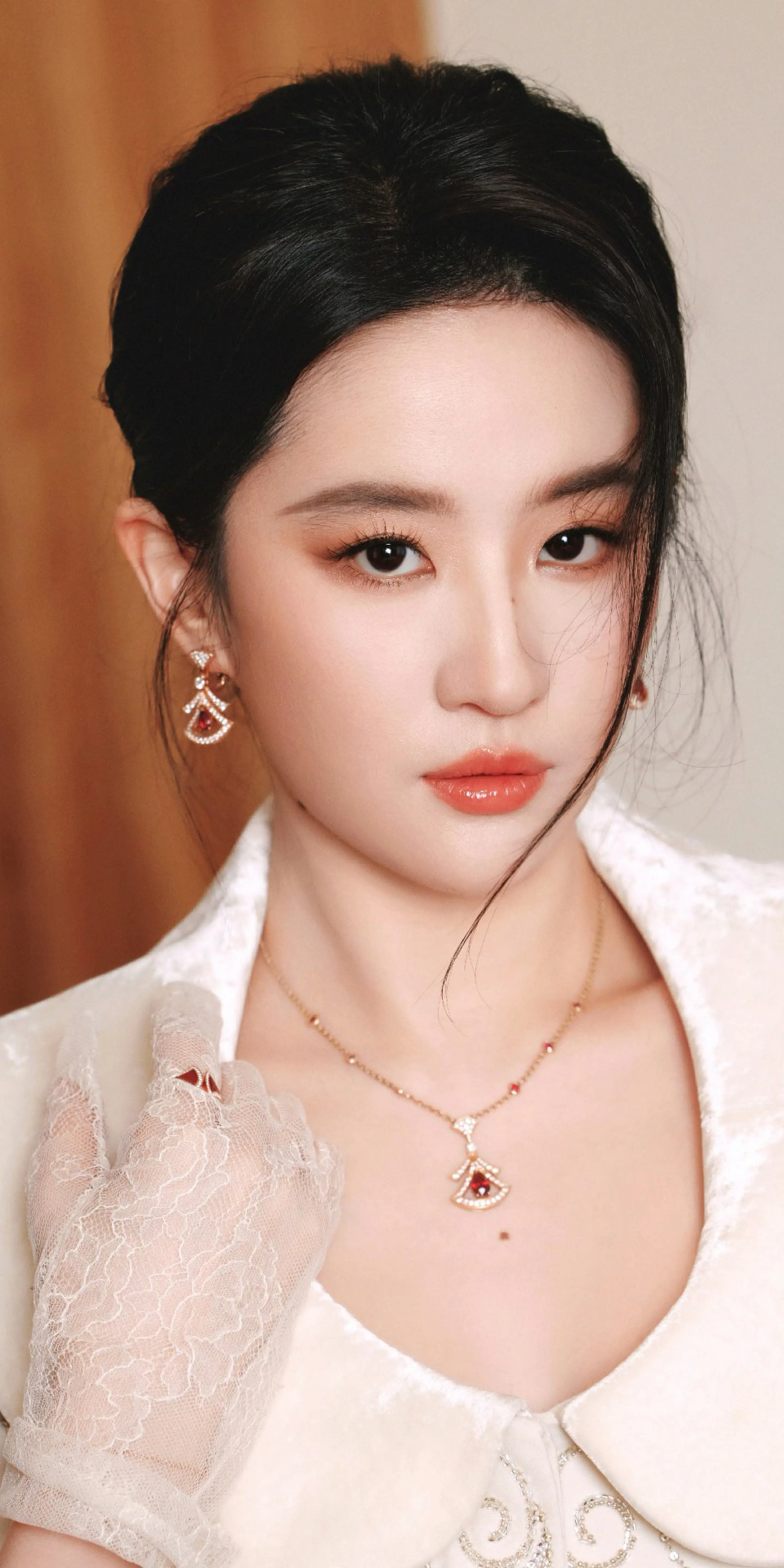 行走的高奢代言人