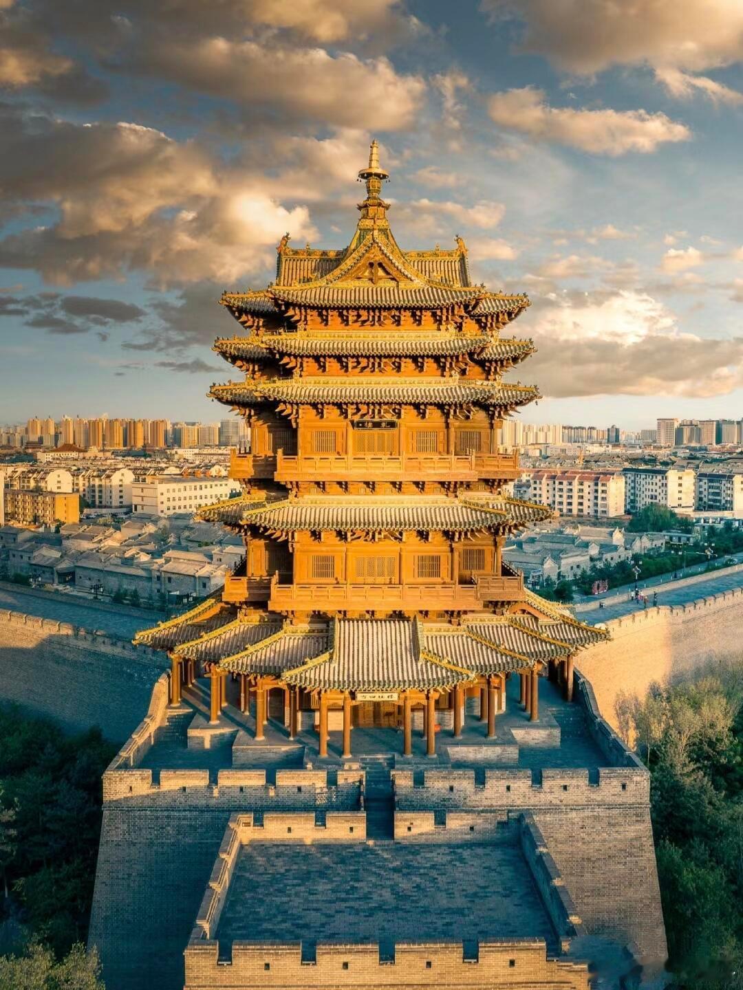 为什么建议你晚点再来大同  大同是一座没有平替的城市 真的太震撼了，历史的厚重庄