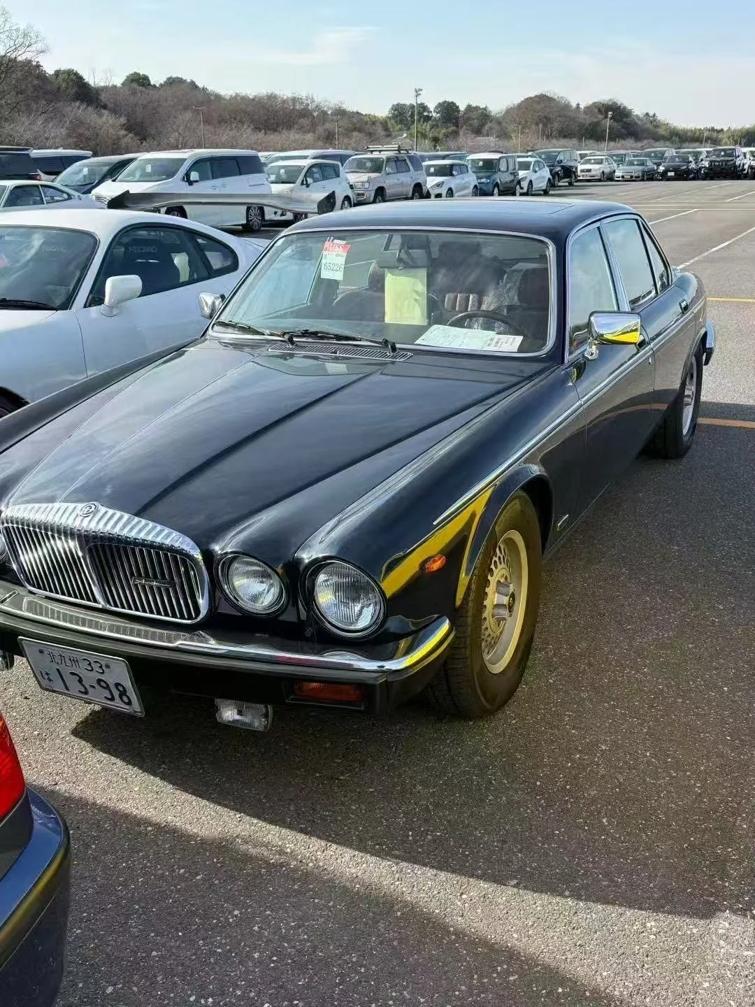 捷豹戴姆勒版XJ12，精品，太漂亮了
