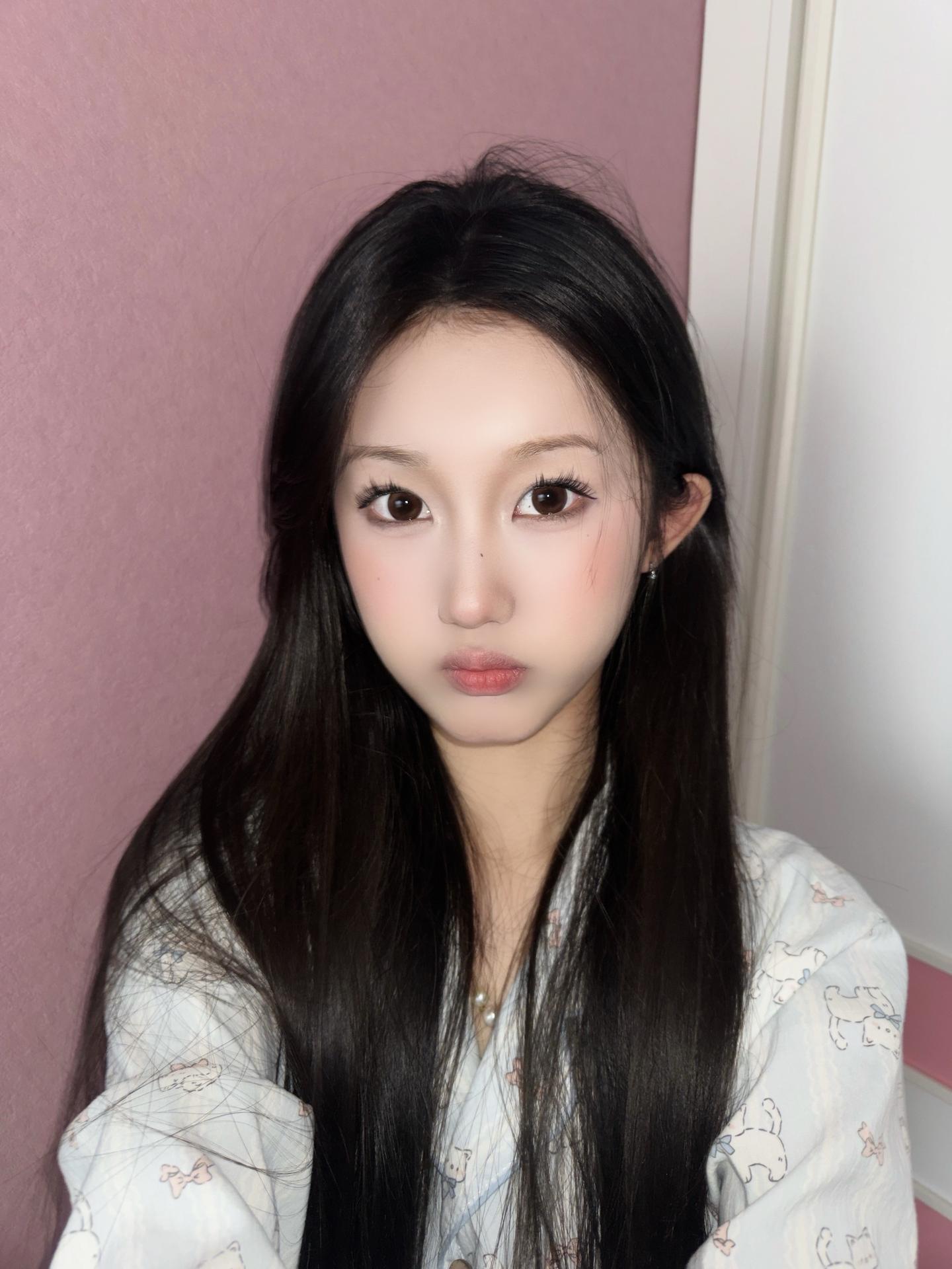 2006年的我，属狗，现在19岁，马上就要奔20了。有时候突然惊醒，发...