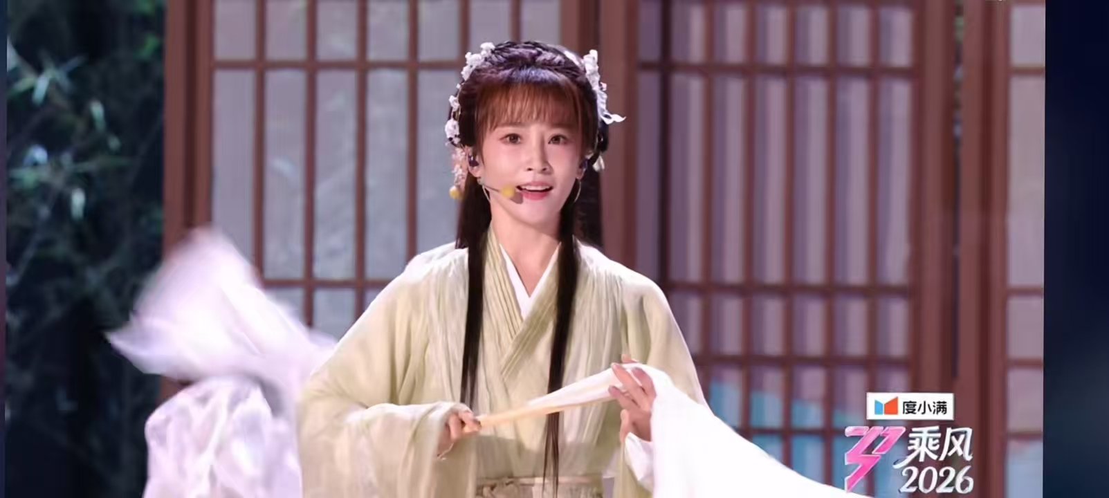 谢楠古装造型也太绝了吧！二公《冷夜》舞台适配度直接拉满，又美又有韵味，狠狠期待住