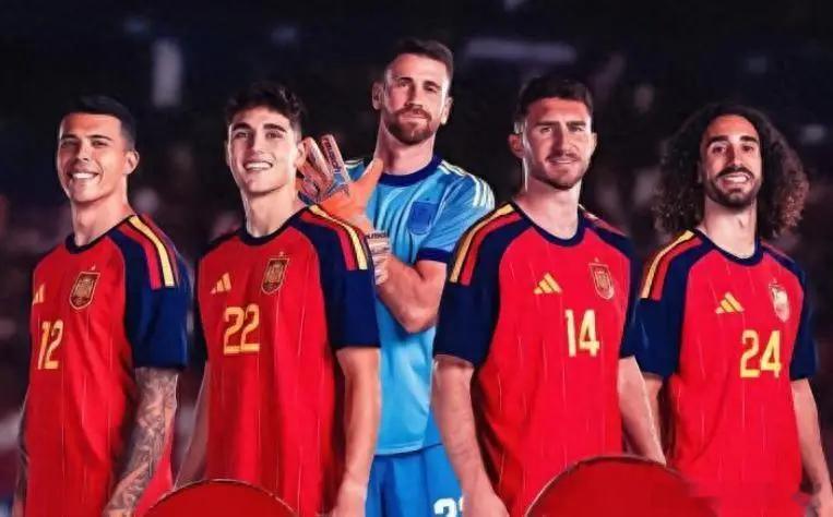 ⚽️【世界杯战报 C罗泪洒赛场太破防！东道主团灭，今晚阿根廷能否扛住埃及爆冷？?
