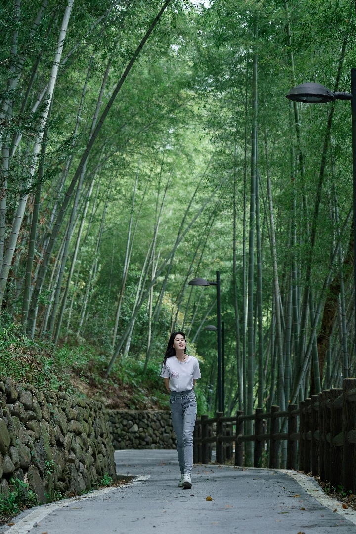 秋色正浓，宁海安岚邀你共赴一场秋日童话秋风起，叶纷飞，是时候给自己的生活添一抹温