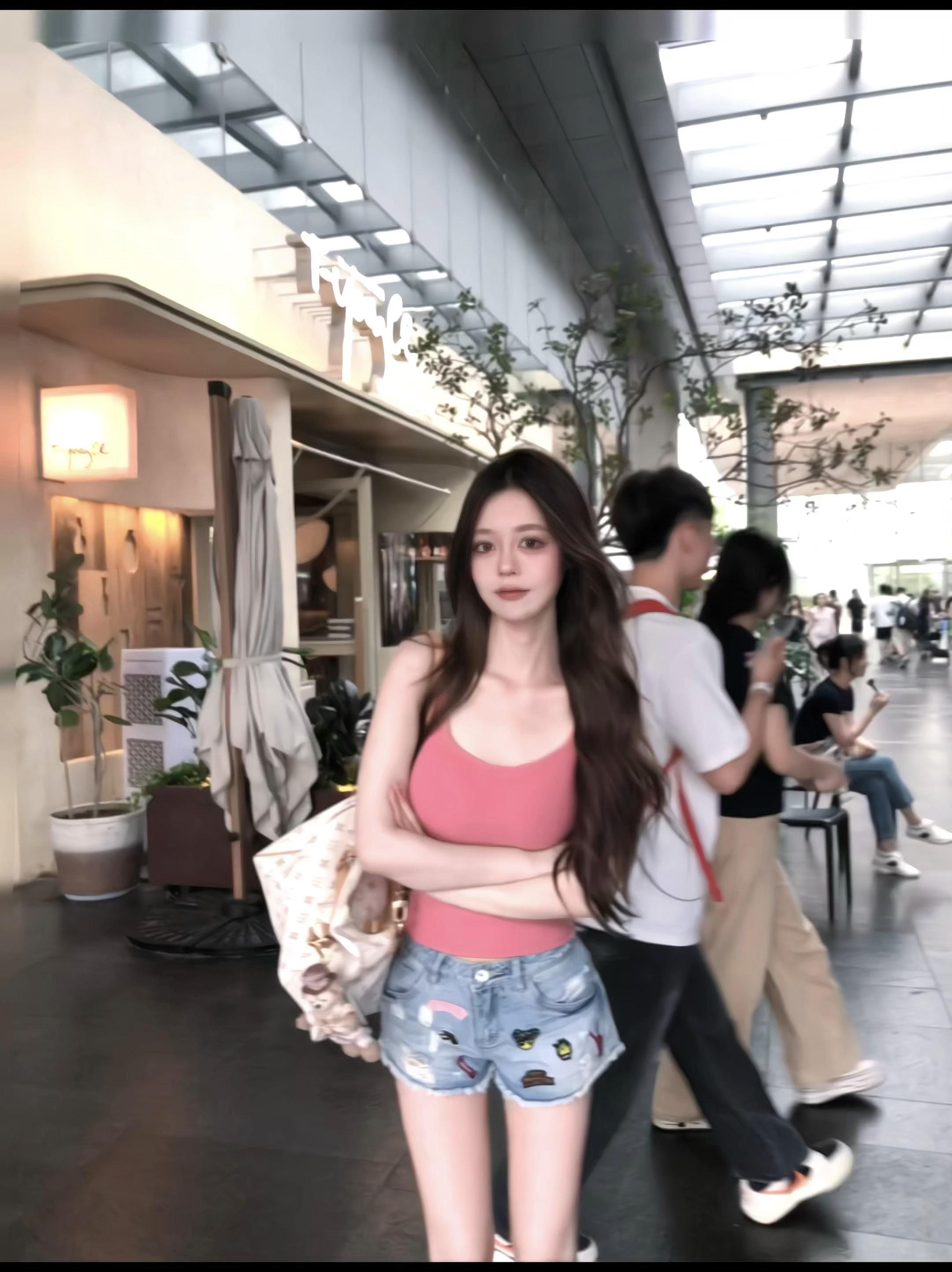 给夏天来点颜色瞧瞧*･゜ﾟ･*:.｡..｡.:*･'(*ﾟ▽ﾟ*)'･
